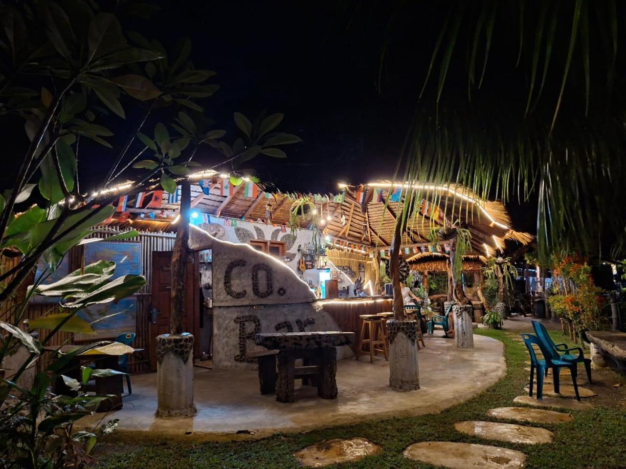Eco Trekking Lodge, Bar & Jungle Tour'S Bukit Lawang Eksteriør bilde