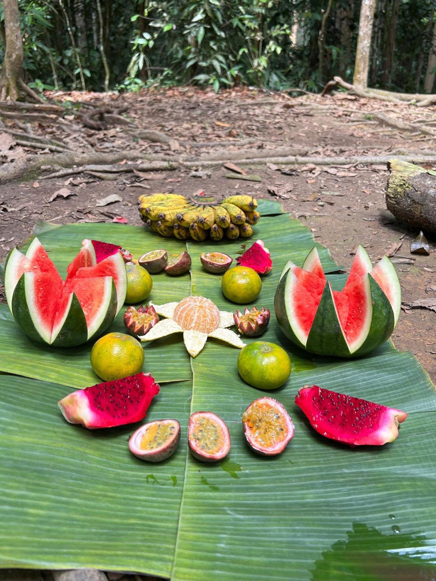 Eco Trekking Lodge, Bar & Jungle Tour'S Bukit Lawang Eksteriør bilde